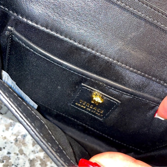 Versace Patent leather bag - Picture 8 of 9